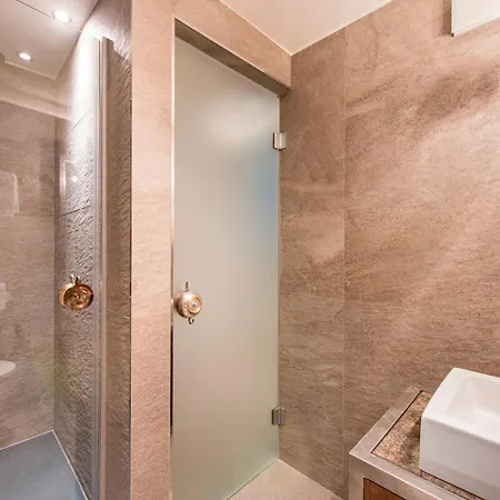 דירה Luxury Loft By Heinz Julen צרמט